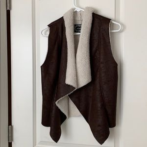 fur vest